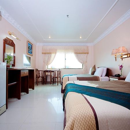 Golden Sand Hotel Sihanoukville Room photo