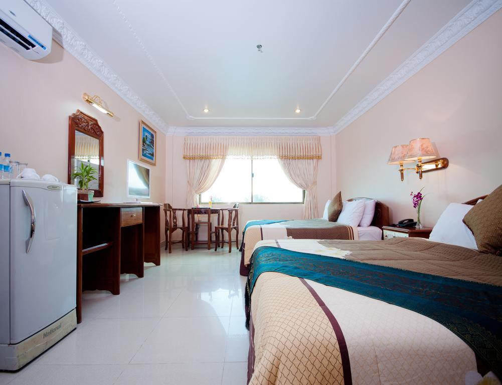 Golden Sand Hotel Sihanoukville Room photo