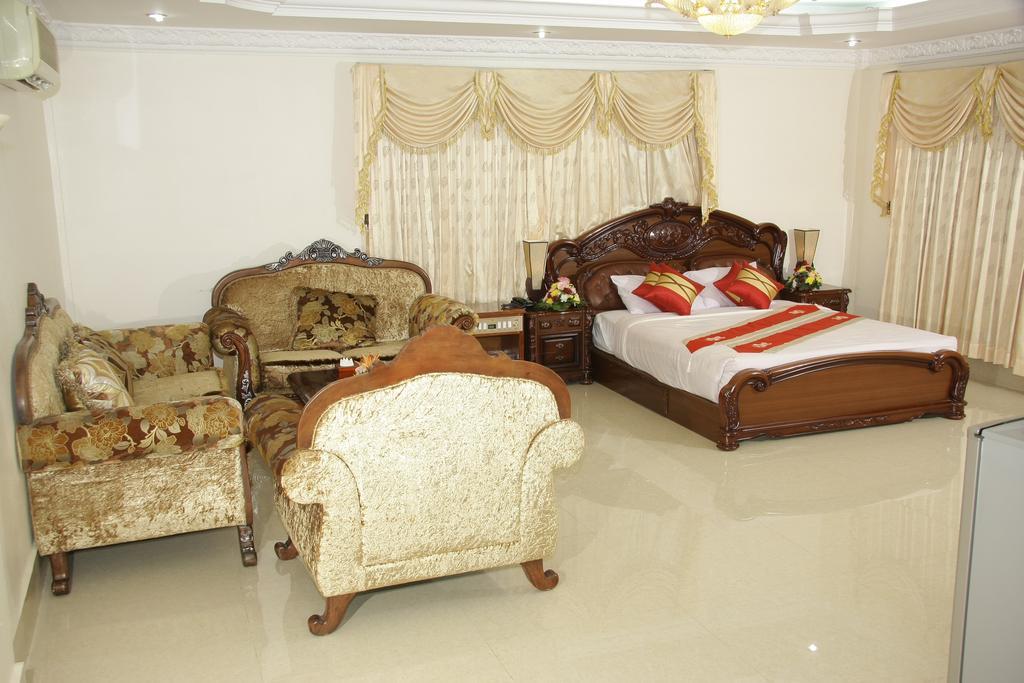 Golden Sand Hotel Sihanoukville Exterior photo