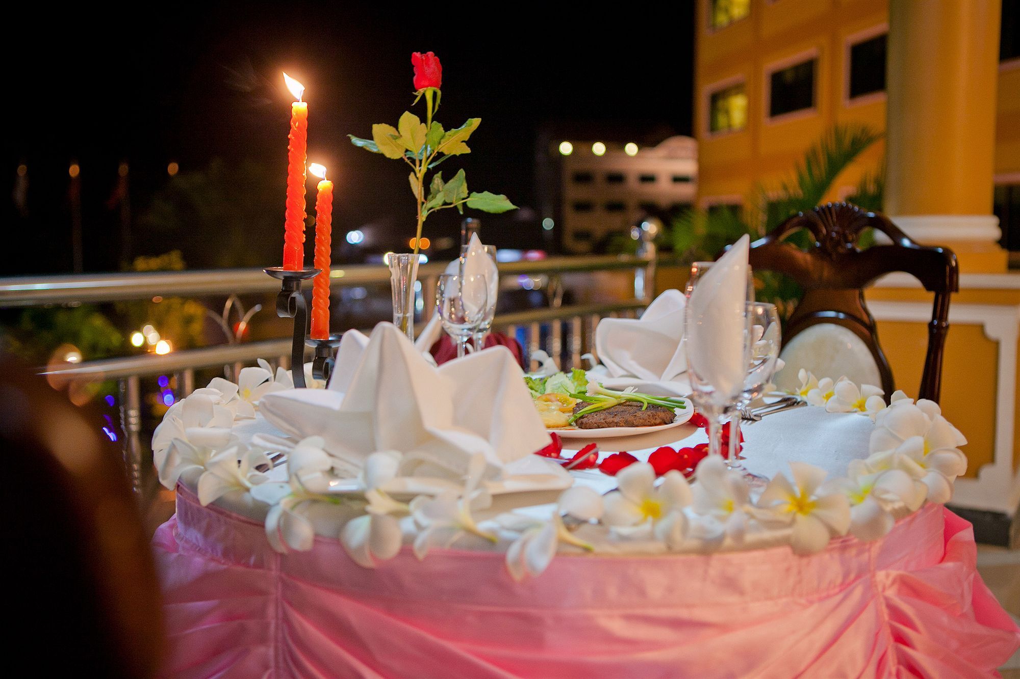 Golden Sand Hotel Sihanoukville Exterior photo